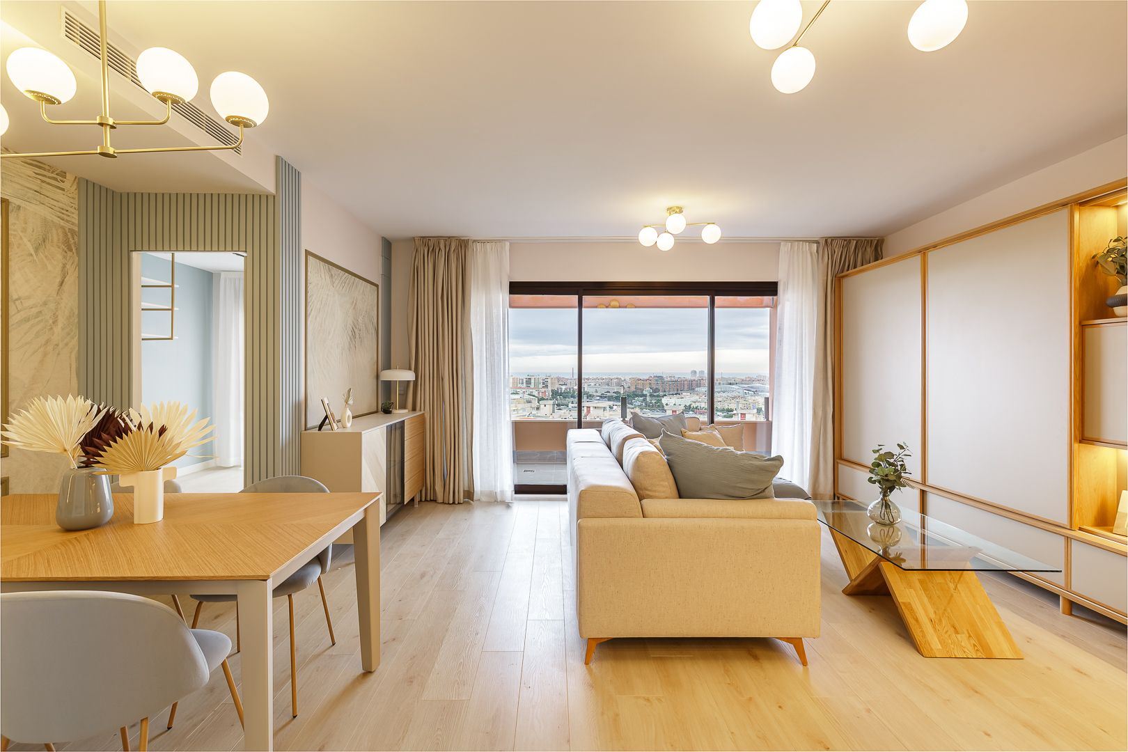 www.eireinteriors.com