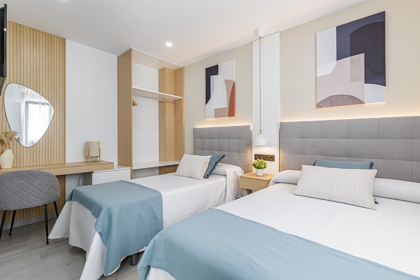 www.eireinteriors.com