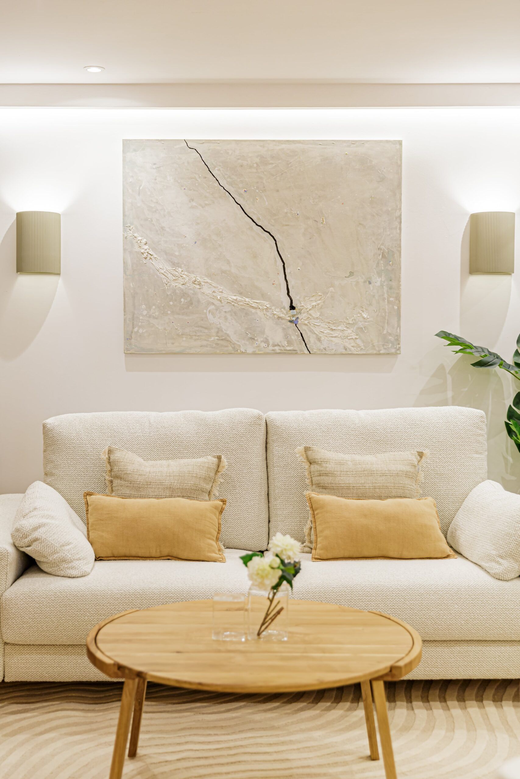 www.eireinteriors.com