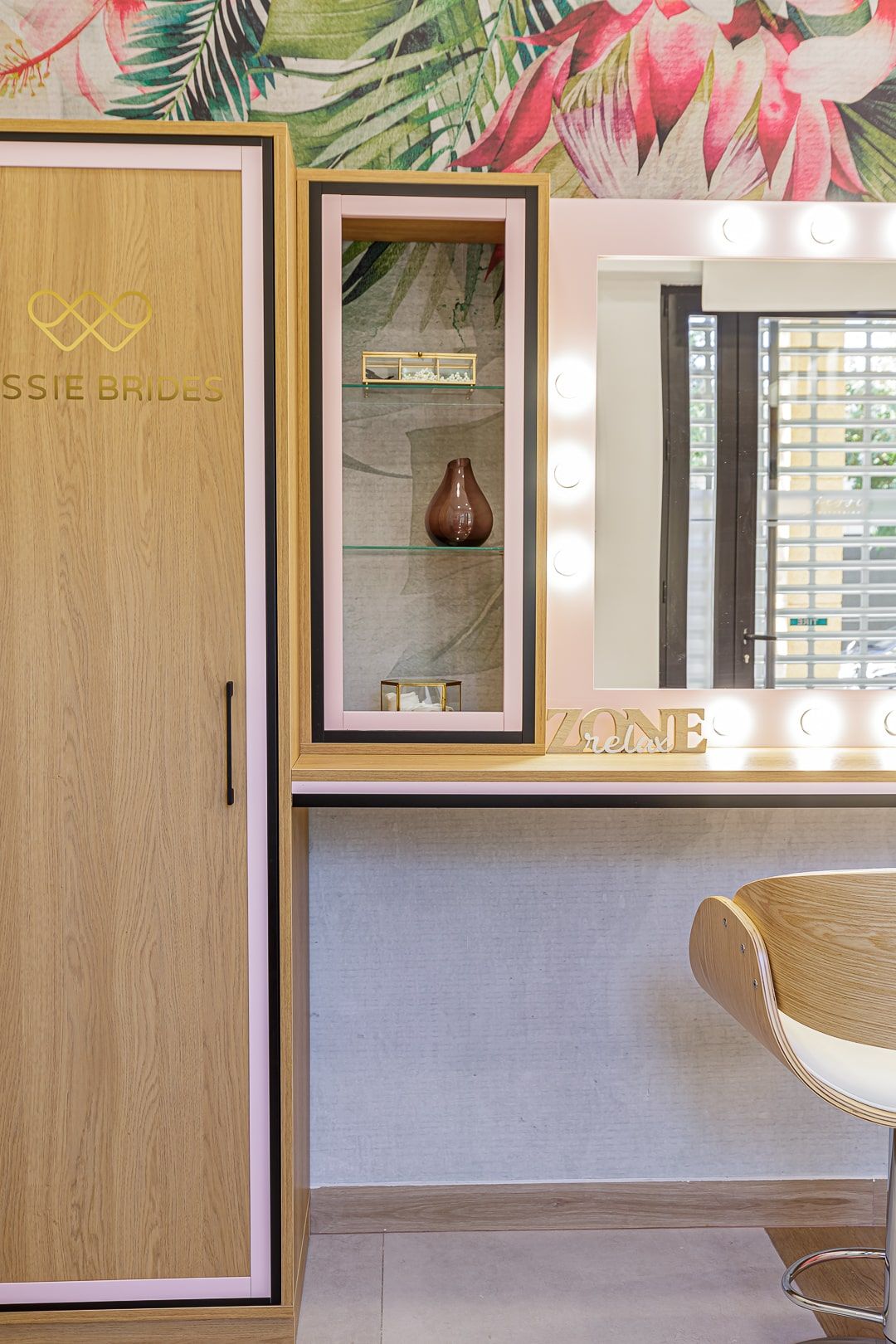 www.eireinteriors.com