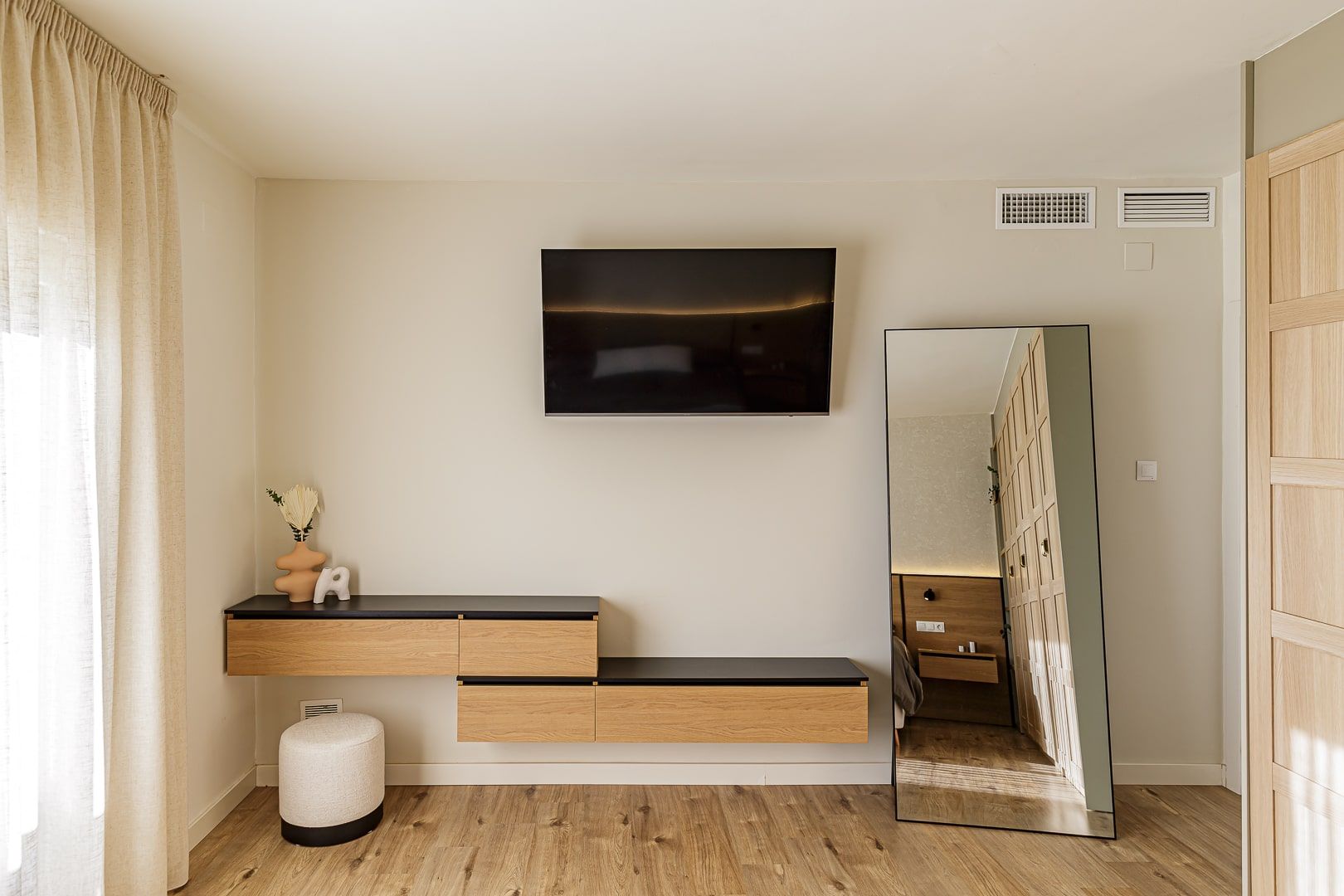 www.eireinteriors.com