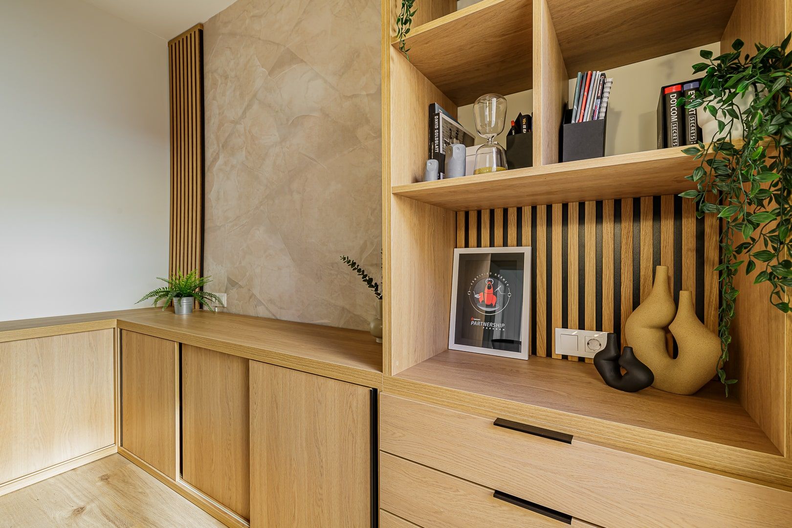 www.eireinteriors.com