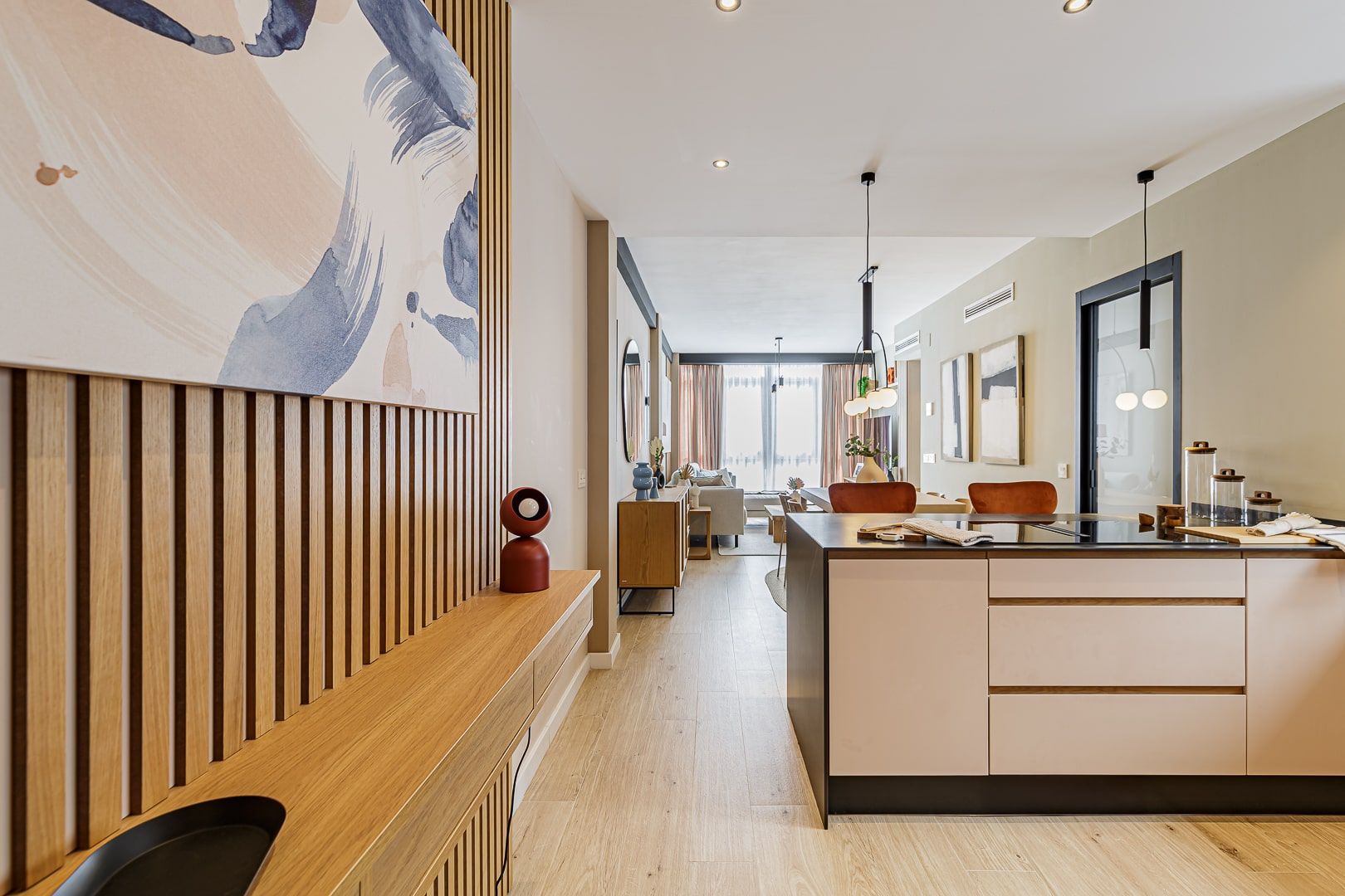 www.eireinteriors.com