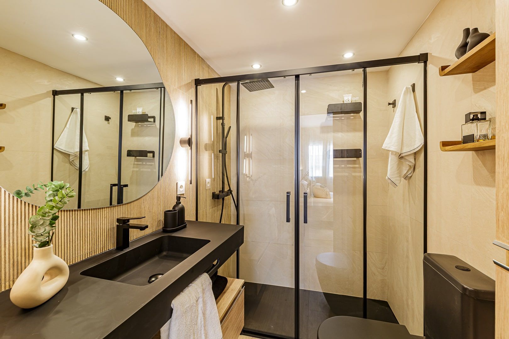 www.eireinteriors.com