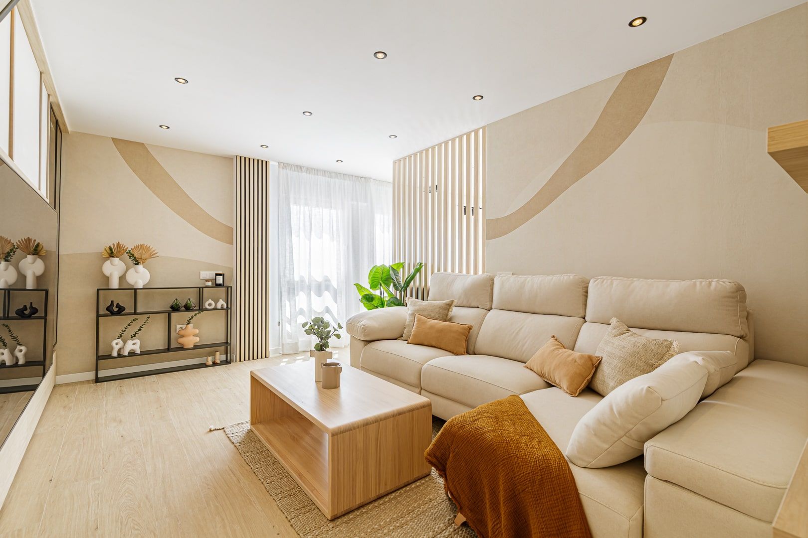 www.eireinteriors.com