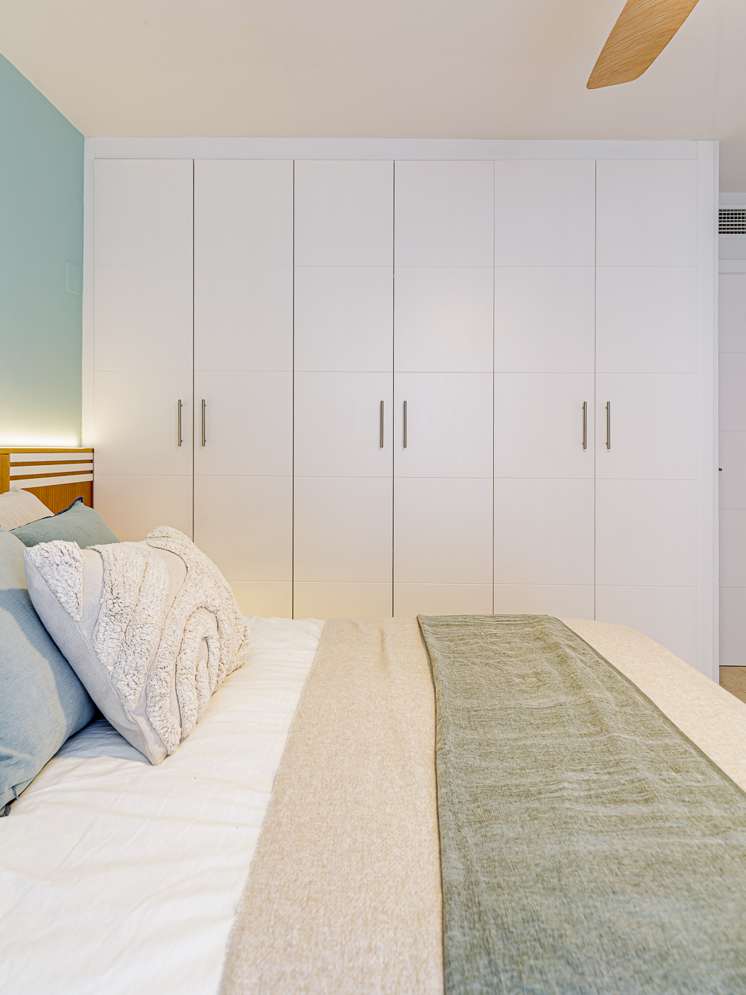 www.eireinteriors.com